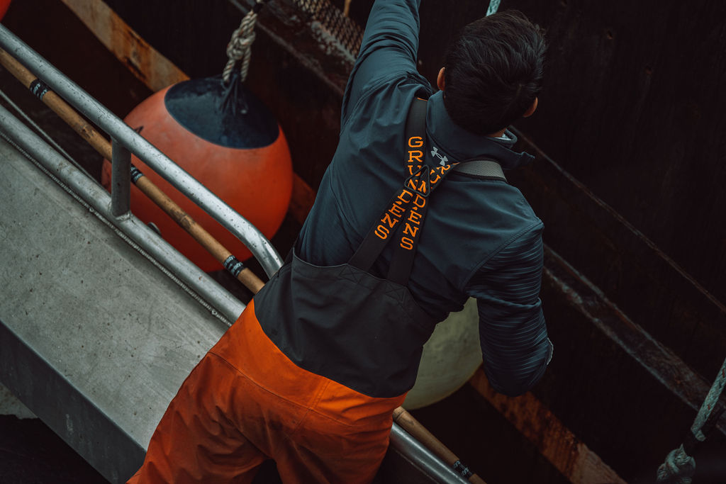 Alaska — fishing boat action